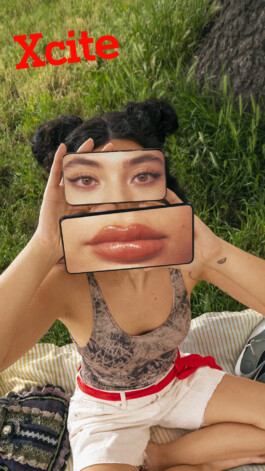 DIRECTOR & PHOTOGRAPHER