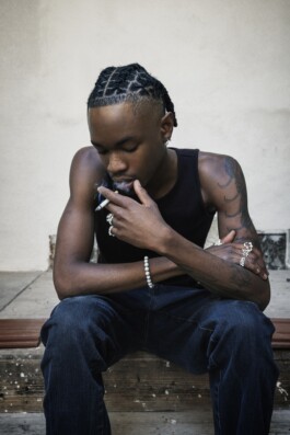 DIRECTOR & PHOTOGRAPHER