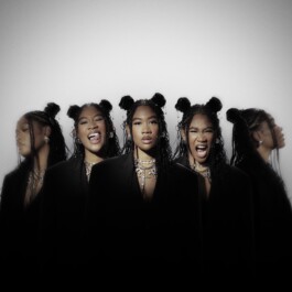 DIRECTOR & PHOTOGRAPHER